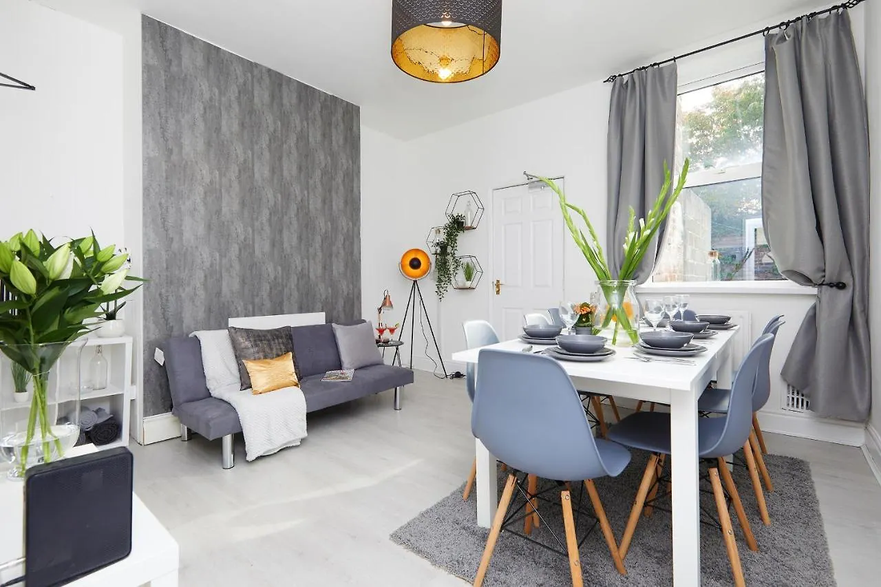 Your Sheffield Stays - Spacious 5 Bedroom House Birleşik Krallık